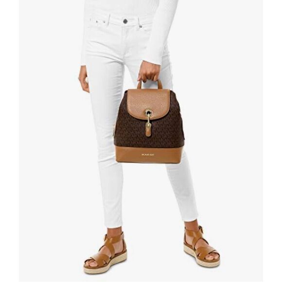 Michael Kors Raven Medium Backpack brown pebbled leather gold hardware - Picture 16 of 16